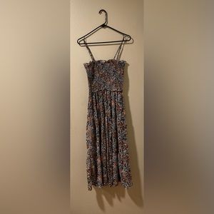 Entro floral dress size small.